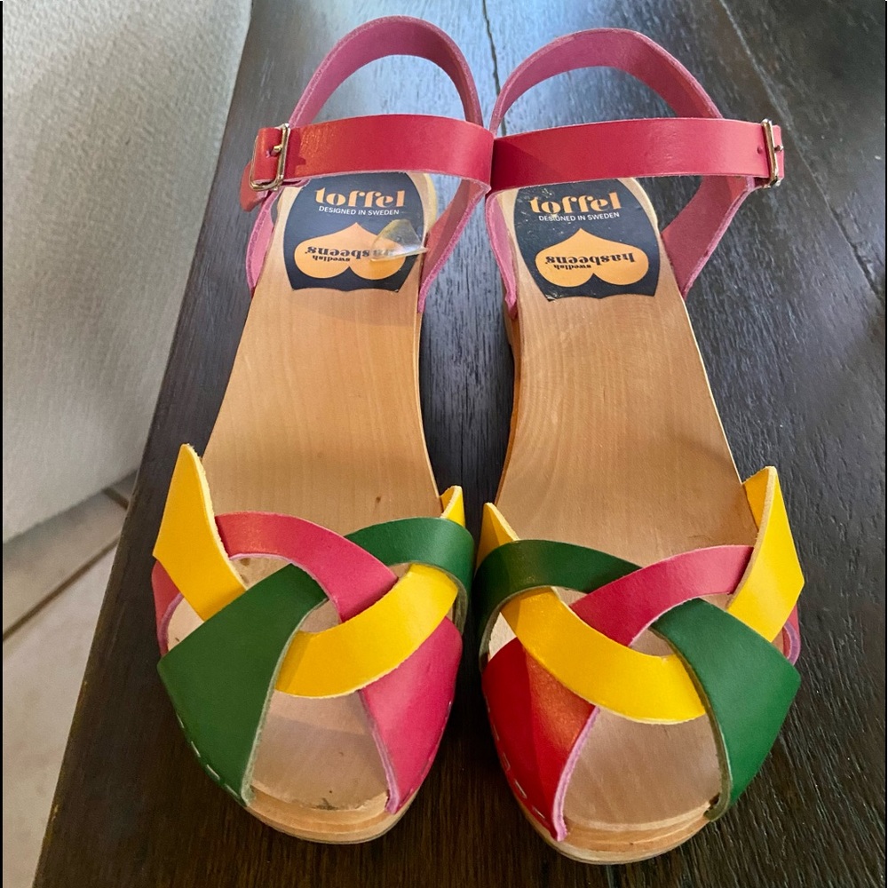 Multicolored (pink, green & yellow)low Swedish Hasbeens size 36